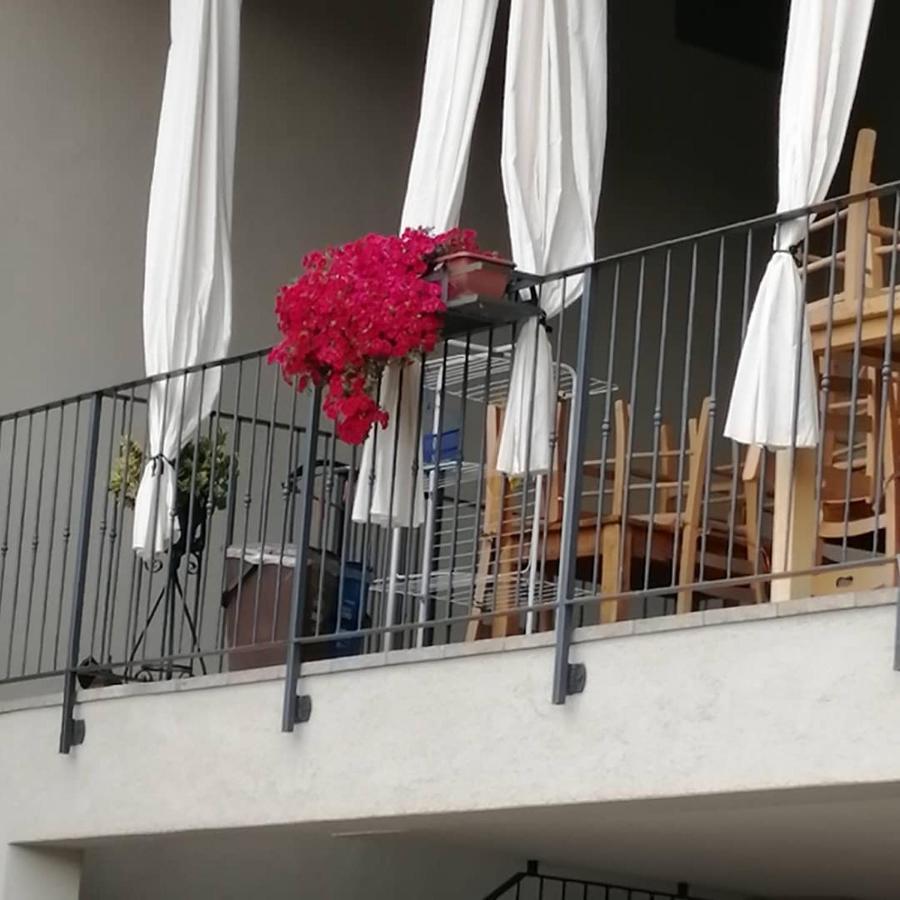 Little Family Apartment ซาโล ภายนอก รูปภาพ